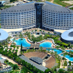 General view 08 royl wings hotel front look